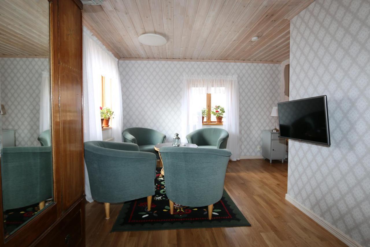 Ratt O Roder Stugby & Konferens Villa Djuras Dış mekan fotoğraf