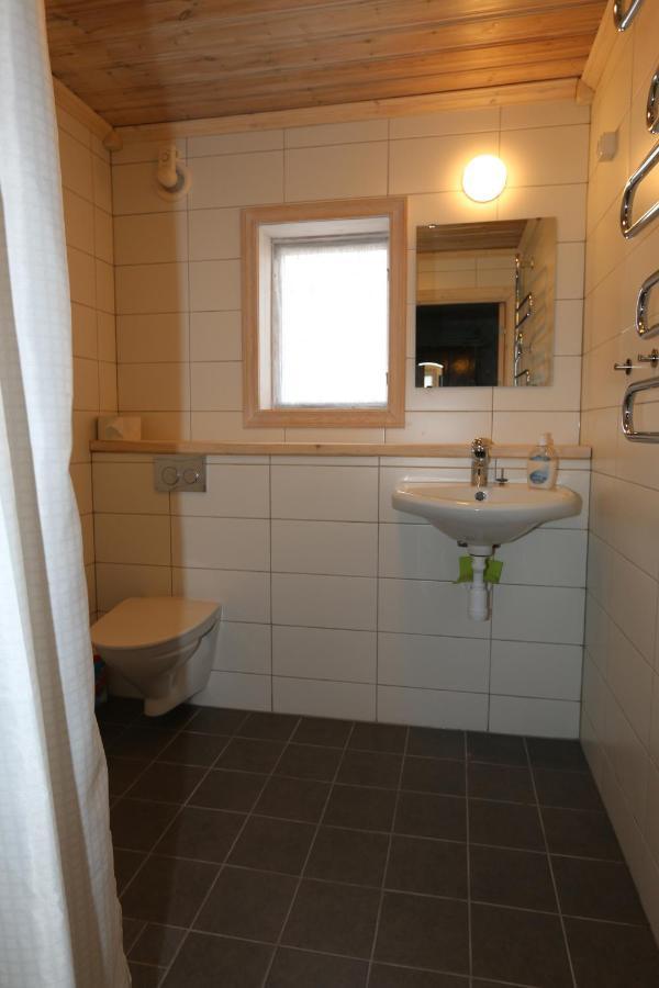 Ratt O Roder Stugby & Konferens Villa Djuras Dış mekan fotoğraf
