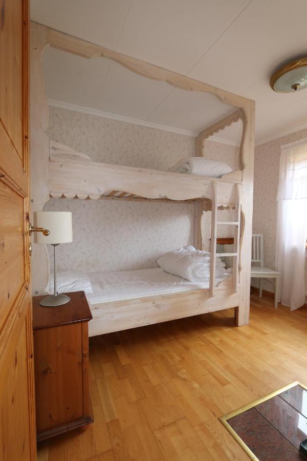 Ratt O Roder Stugby & Konferens Villa Djuras Dış mekan fotoğraf